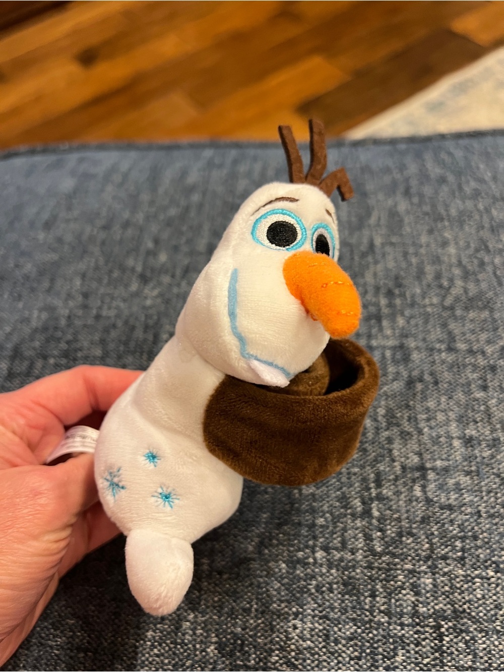 Disney Olaf Cutie Cuff